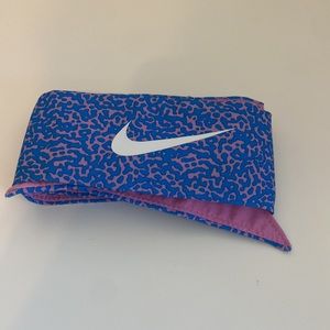 Nike wrap headband